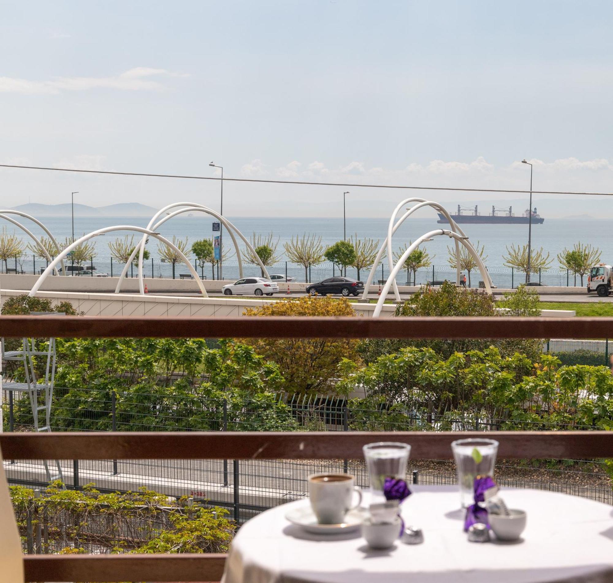 Galley Hotel Κωνσταντινούπολη Δωμάτιο φωτογραφία